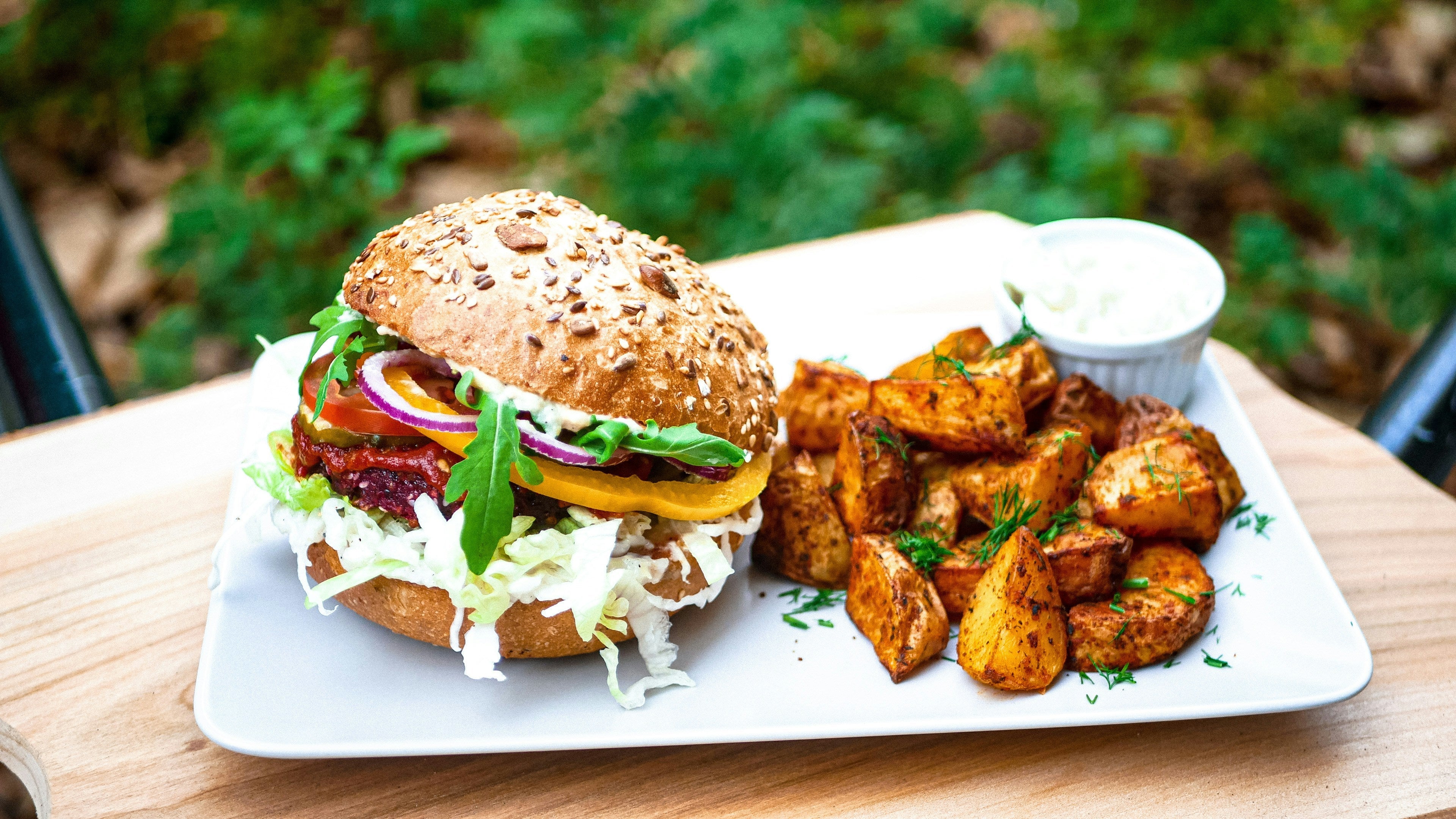 Dzień Cheesburgera – przygotuj idealnego burgera w domu!