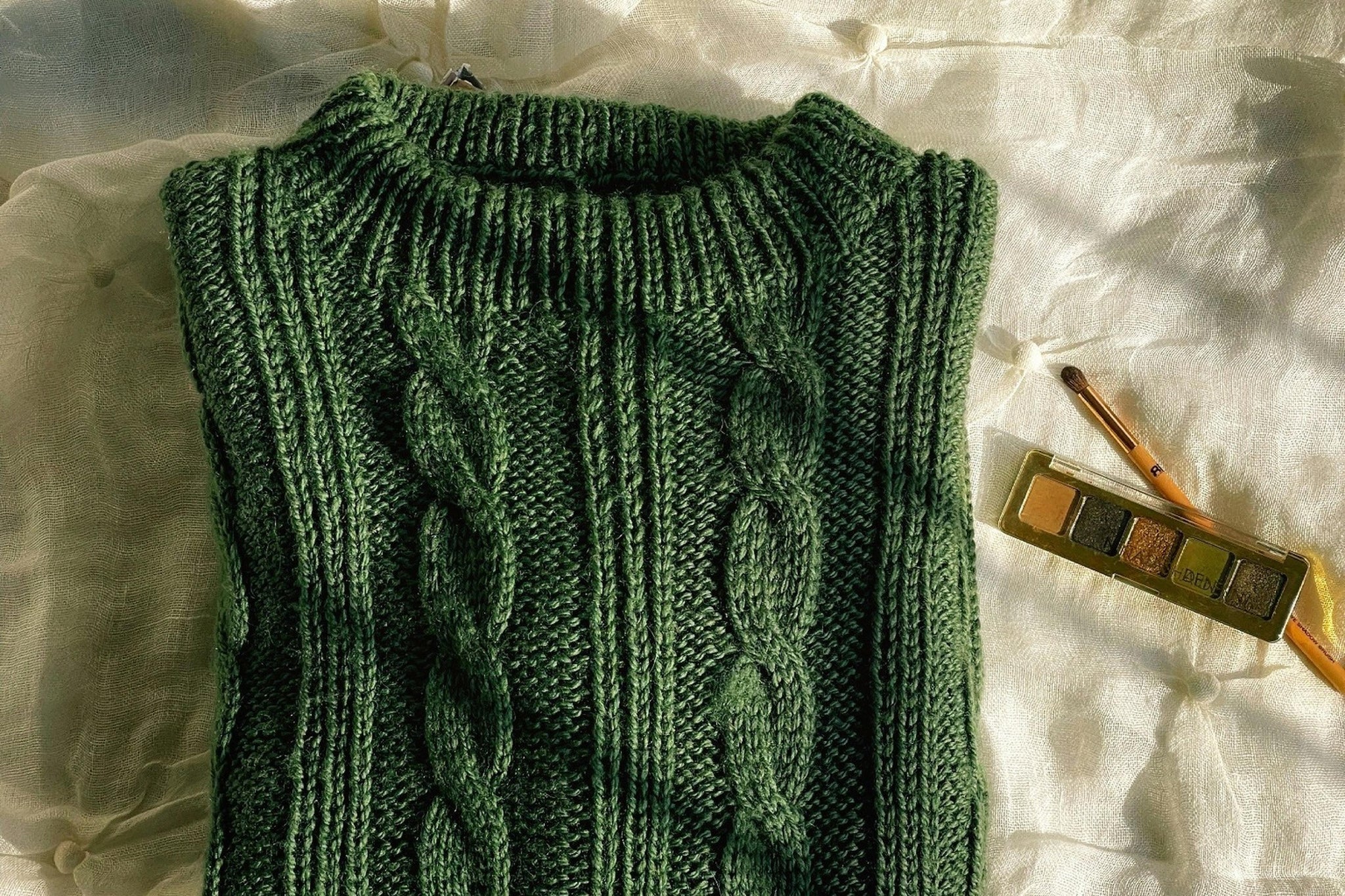 Jak dbać o ubrania i przedłużyć ich trwałość?